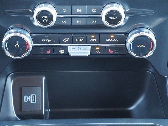 2023 Ford F-150 XLT CREW 2.7