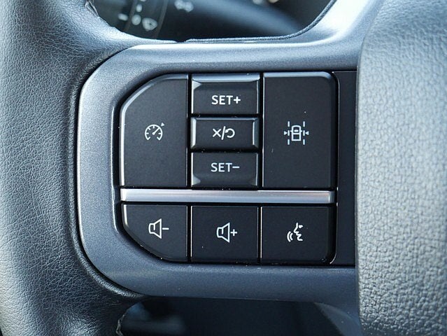 2023 Ford F-150 XLT CREW 2.7