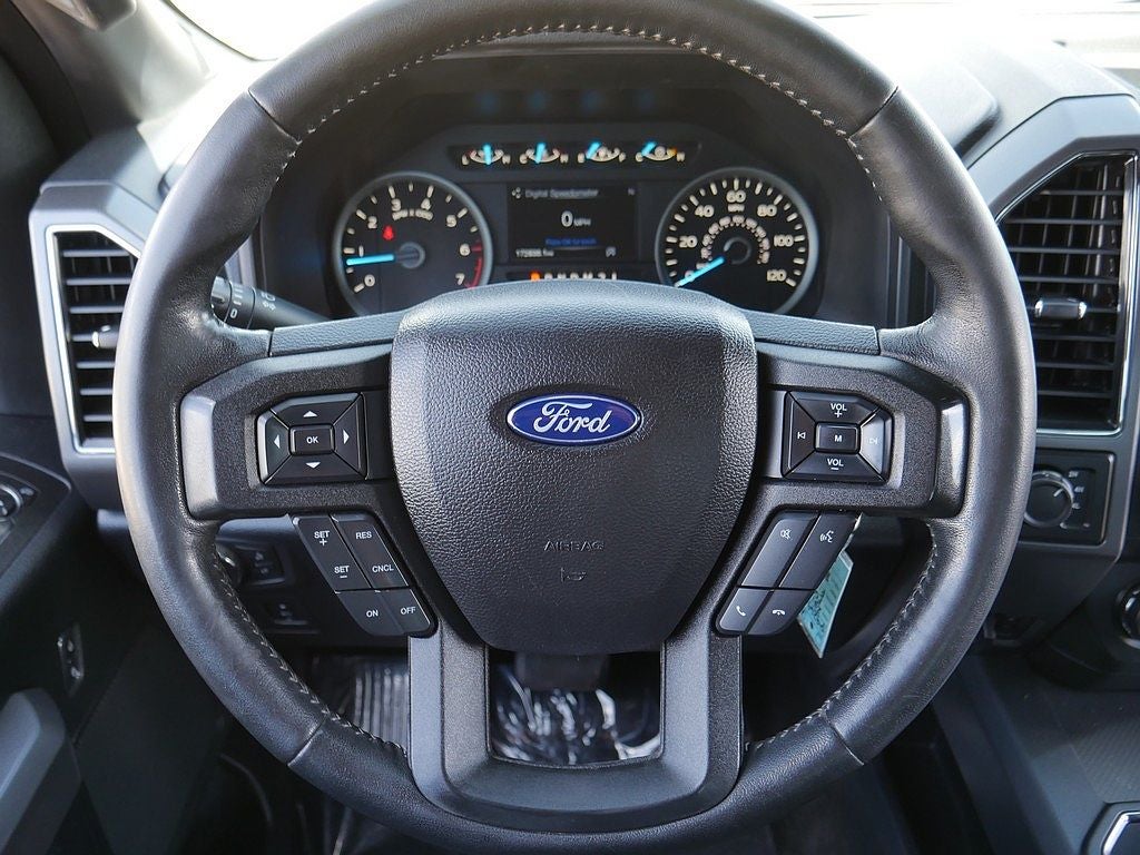 2017 Ford F-150 XLT CREW 2.7