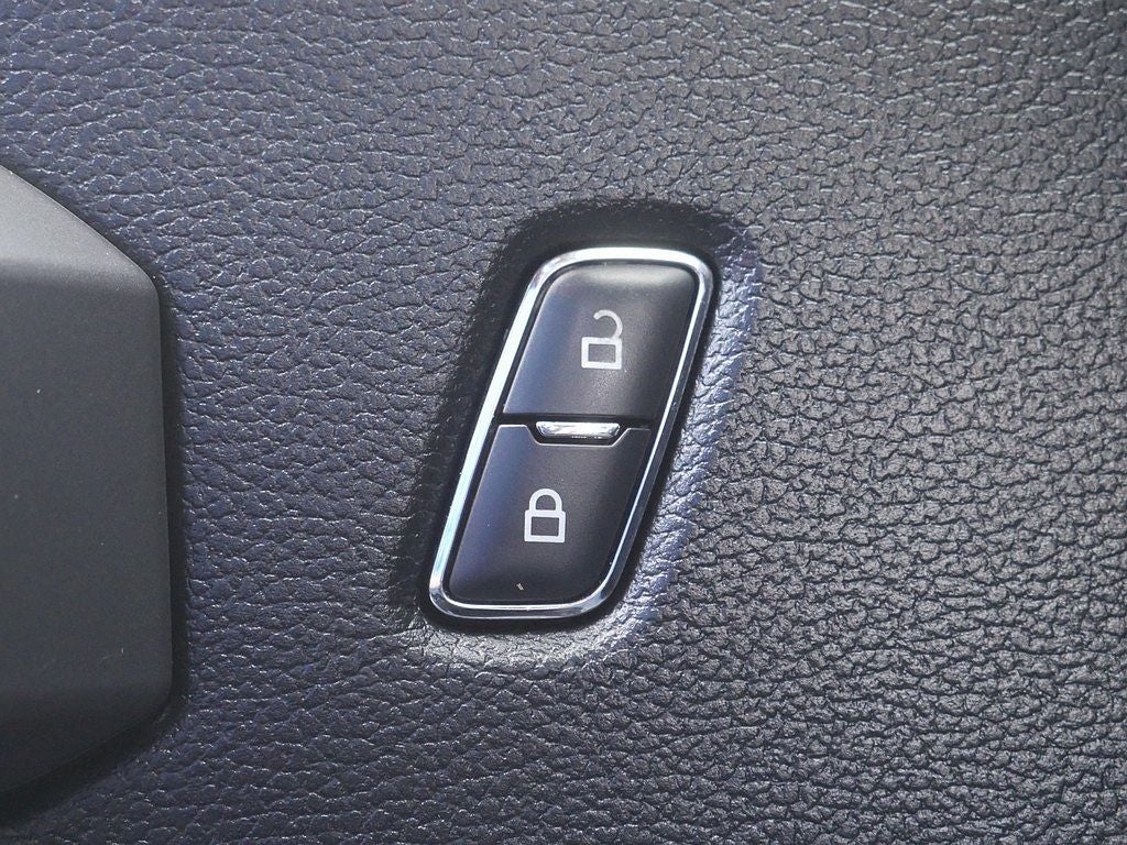 2017 Ford F-150 XLT CREW 2.7