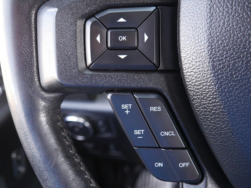 2017 Ford F-150 XLT CREW 2.7