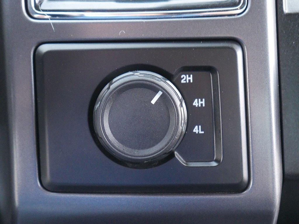 2017 Ford F-150 XLT CREW 2.7