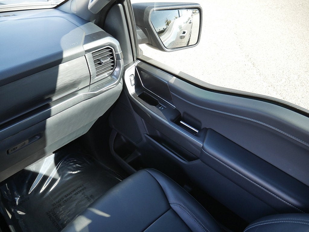 2023 Ford F-150 XLT CREW 2.7