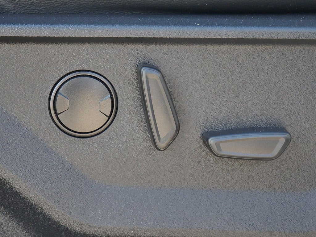 2023 Ford F-150 XLT CREW 2.7