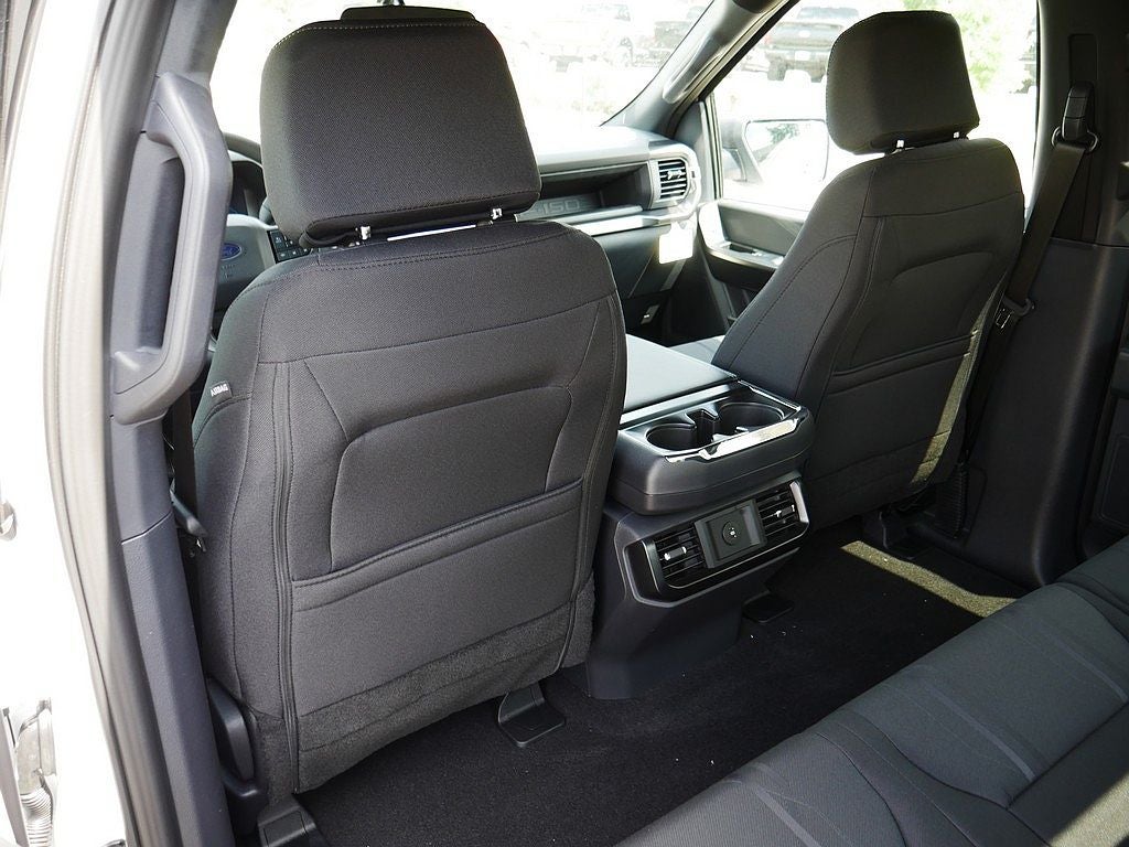 2026 Ford F-150 STX CREW 4WD