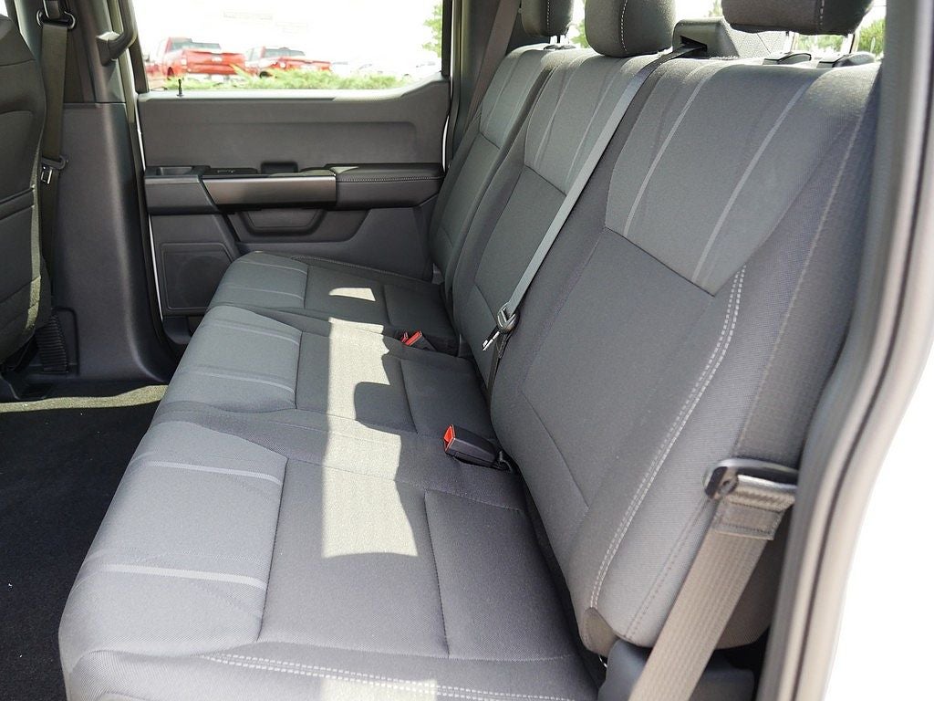 2026 Ford F-150 STX CREW 4WD