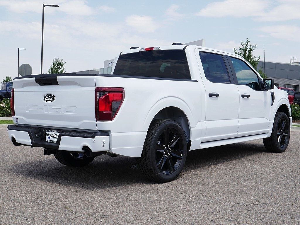 2026 Ford F-150 STX CREW 4WD