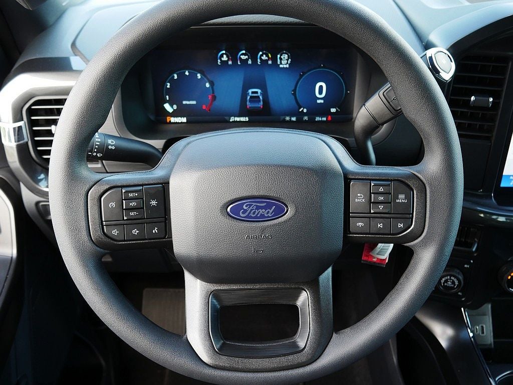 2026 Ford F-150 STX LOBO CREW 4WD