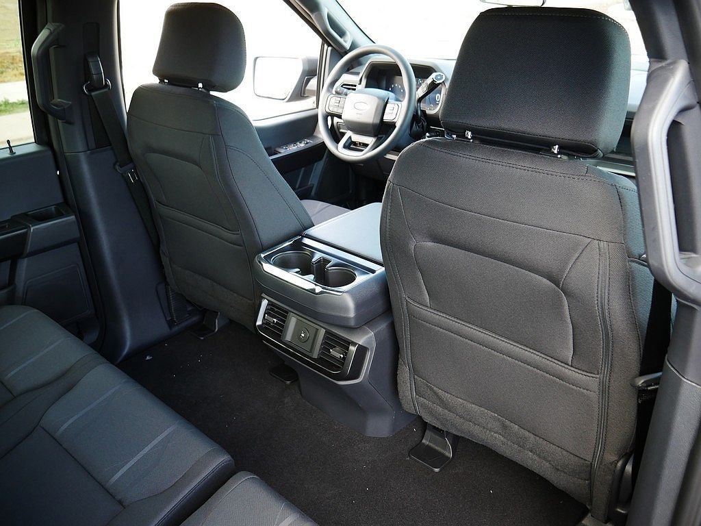 2026 Ford F-150 STX LOBO CREW 4WD