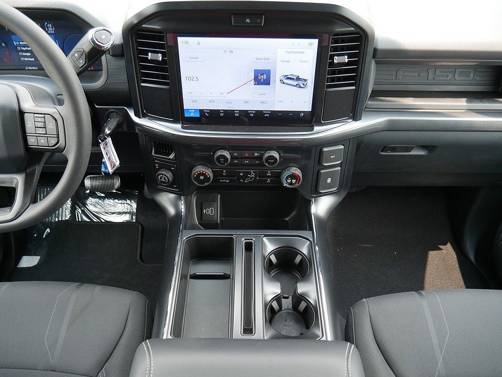 2026 Ford F-150 STX CREW 4WD