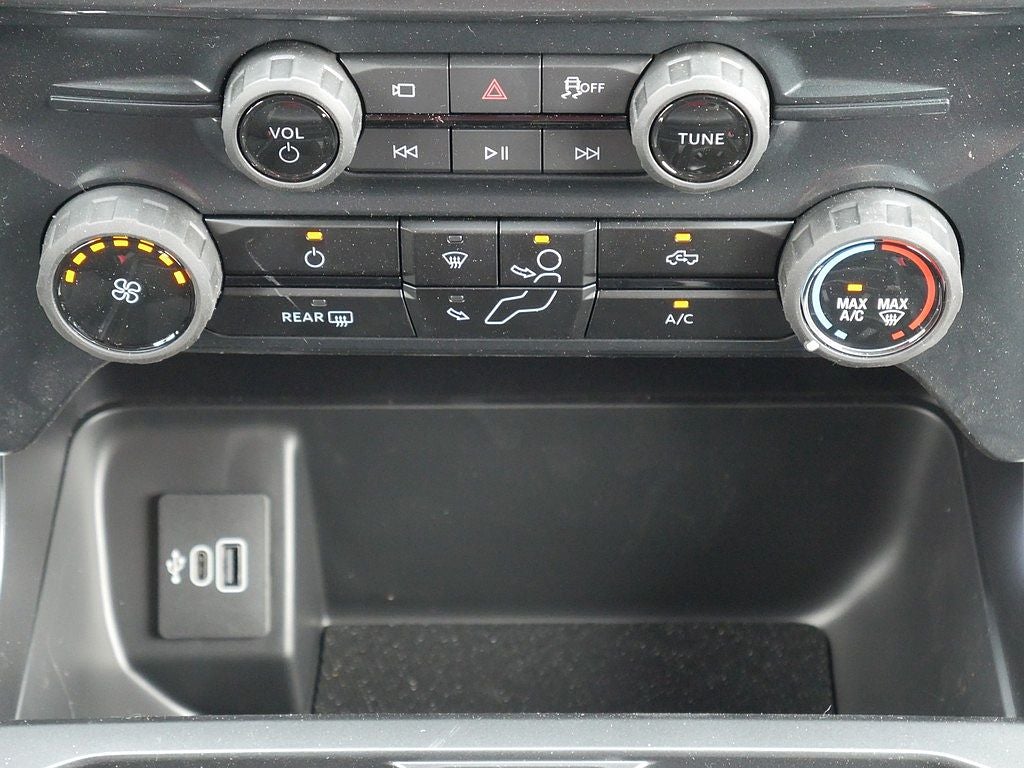 2026 Ford F-150 STX CREW 4WD