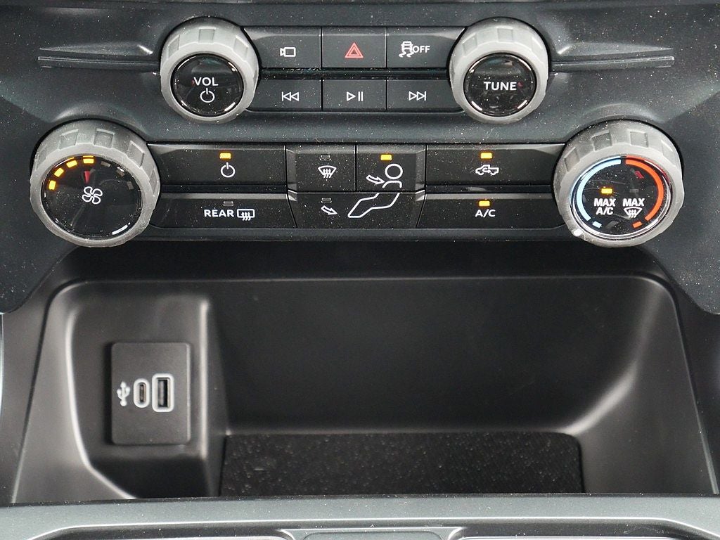 2026 Ford F-150 STX LOBO 4WD