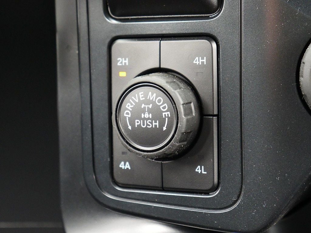 2026 Ford F-150 STX LOBO 4WD
