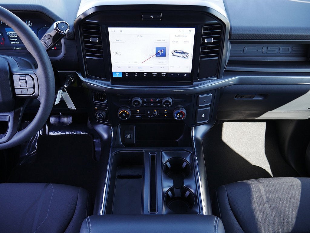 2026 Ford F-150 STX LOBO 4WD