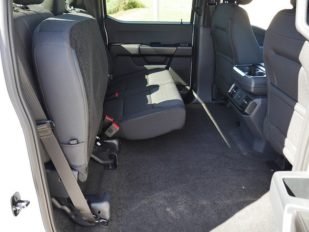 2026 Ford F-150 STX LOBO 4WD