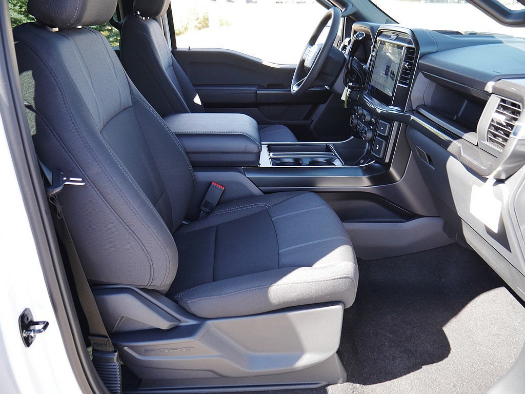 2026 Ford F-150 STX LOBO 4WD