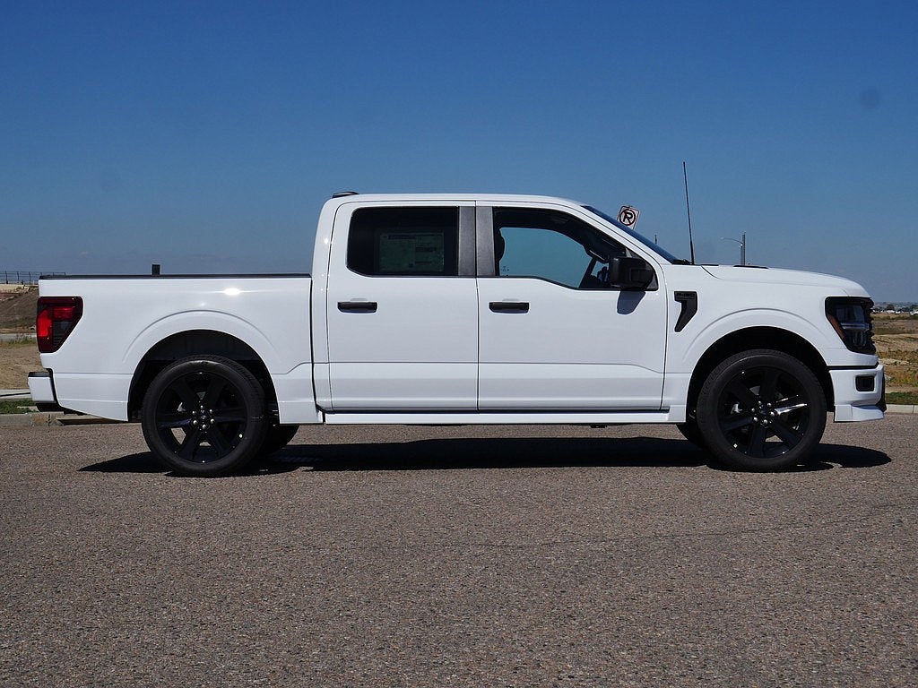 2026 Ford F-150 STX LOBO 4WD
