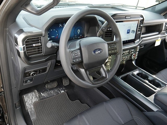 2026 Ford F-150 STX CREW 4WD