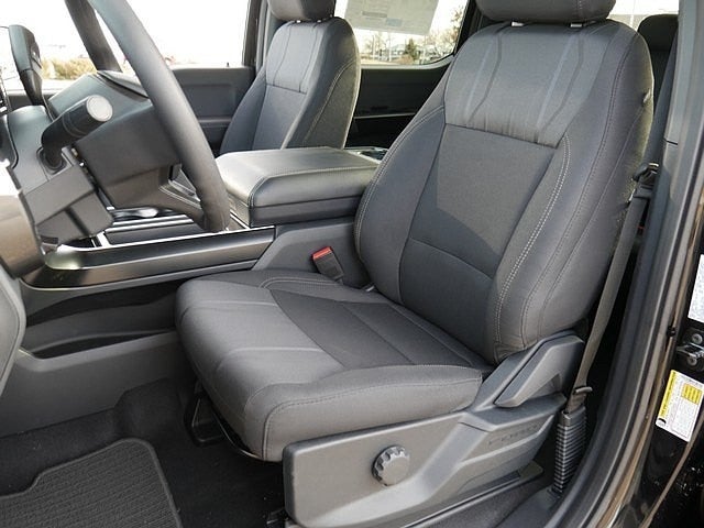 2026 Ford F-150 STX CREW 4WD