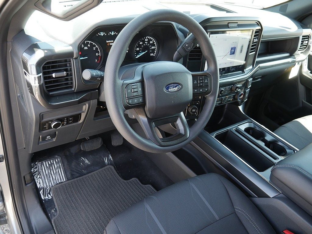 2026 Ford F-150 STX CREW 4WD