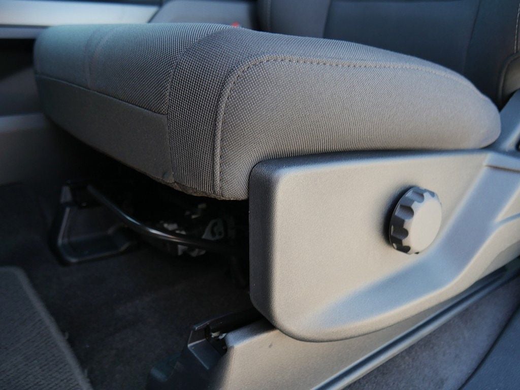 2026 Ford F-150 STX CREW 4WD