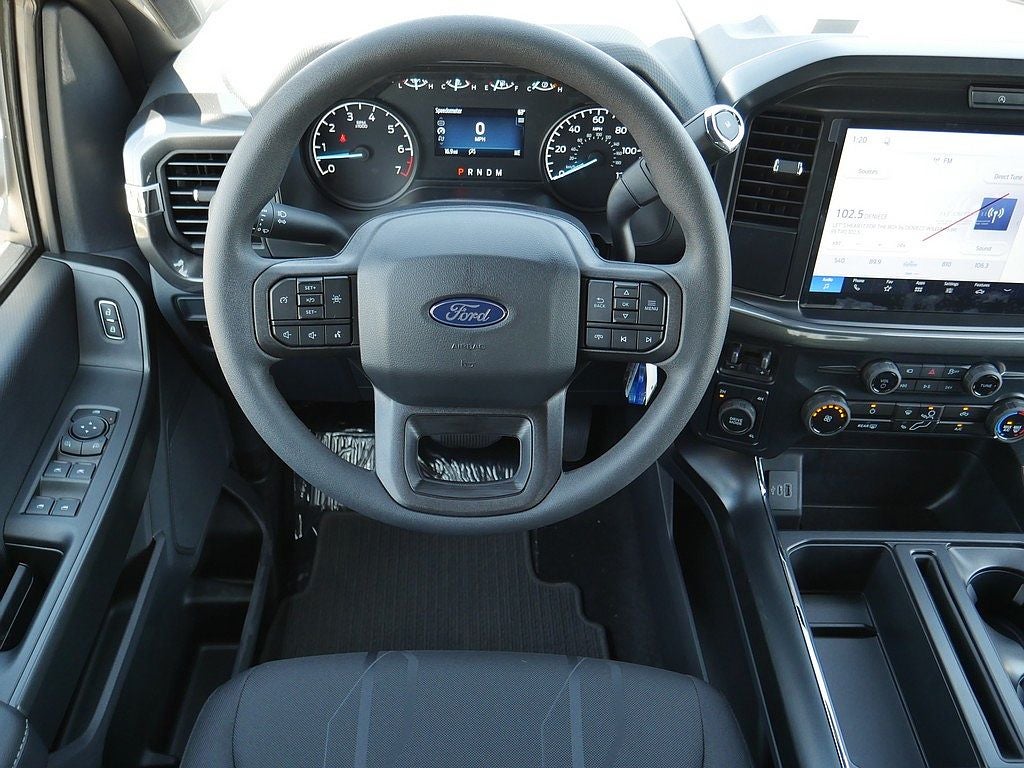 2026 Ford F-150 STX CREW 4WD