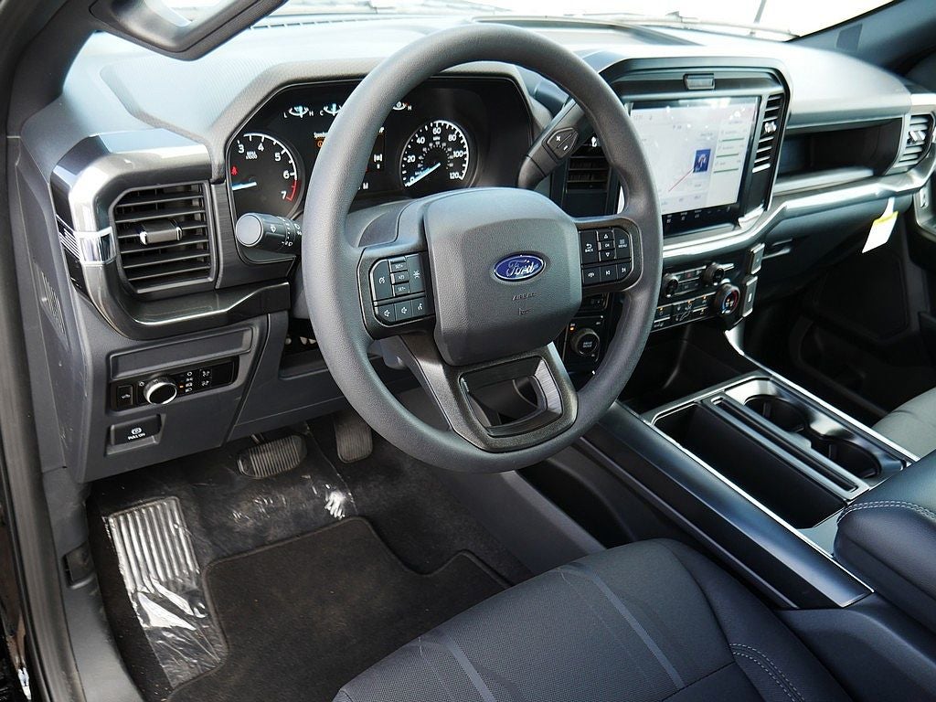 2026 Ford F-150 STX CREW 4WD