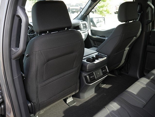 2025 Ford F-150 STX CREW 4WD