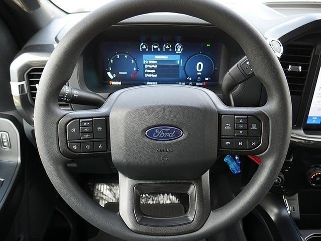 2025 Ford F-150 STX CREW 4WD