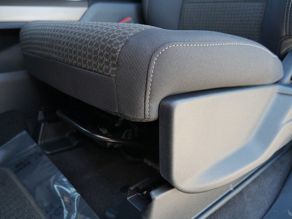 2026 Ford F-150 STX CREW 4WD