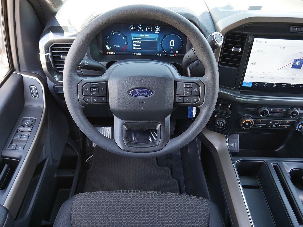 2026 Ford F-150 STX CREW 4WD