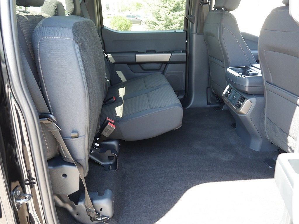 2026 Ford F-150 STX CREW 4WD