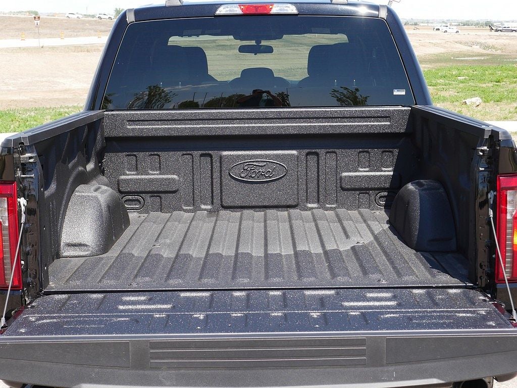2026 Ford F-150 STX CREW 4WD