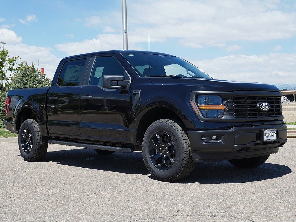 2026 Ford F-150 STX CREW 4WD