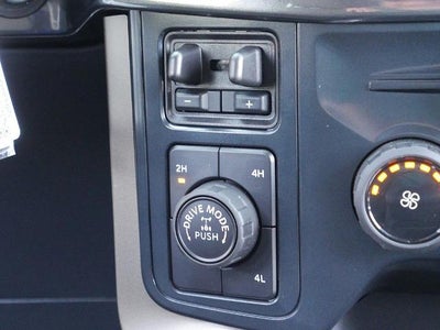2026 Ford F-150 STX CREW 4WD