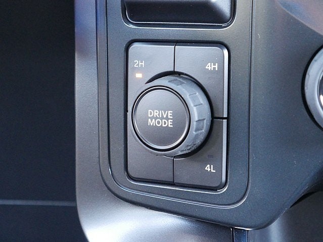 2025 Ford F-150 STX CREW 4WD