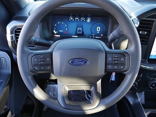 2025 Ford F-150 STX CREW 4WD