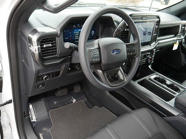 2026 Ford F-150 STX CREW 4WD