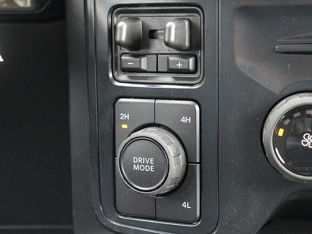 2026 Ford F-150 STX CREW 4WD