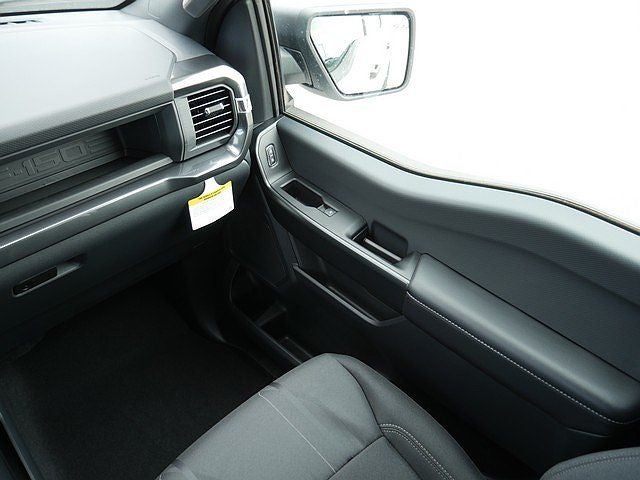 2026 Ford F-150 STX CREW 4WD