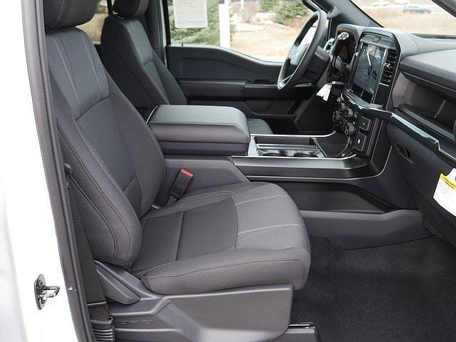 2026 Ford F-150 STX CREW 4WD