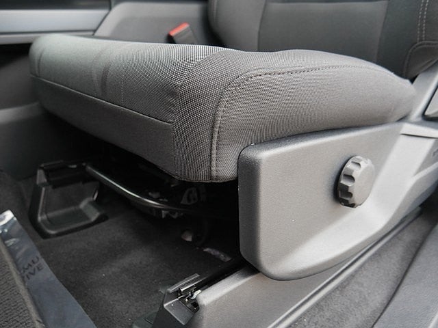 2026 Ford F-150 STX CREW 4WD