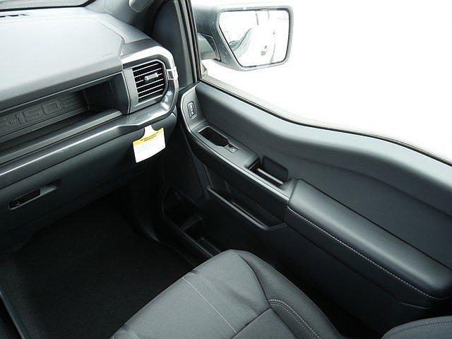 2026 Ford F-150 STX CREW 4WD