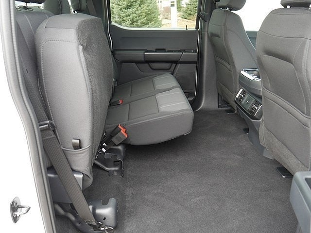 2026 Ford F-150 STX CREW 4WD