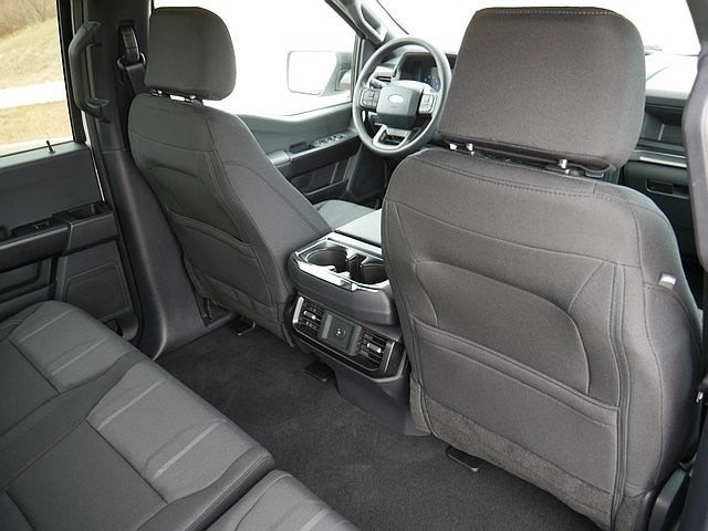 2026 Ford F-150 STX CREW 4WD