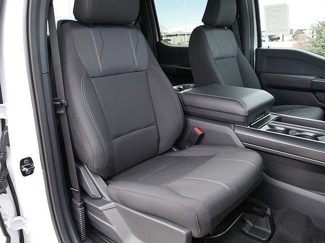 2026 Ford F-150 STX CREW 4WD