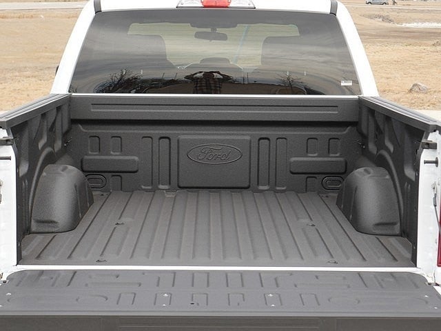 2026 Ford F-150 STX CREW 4WD