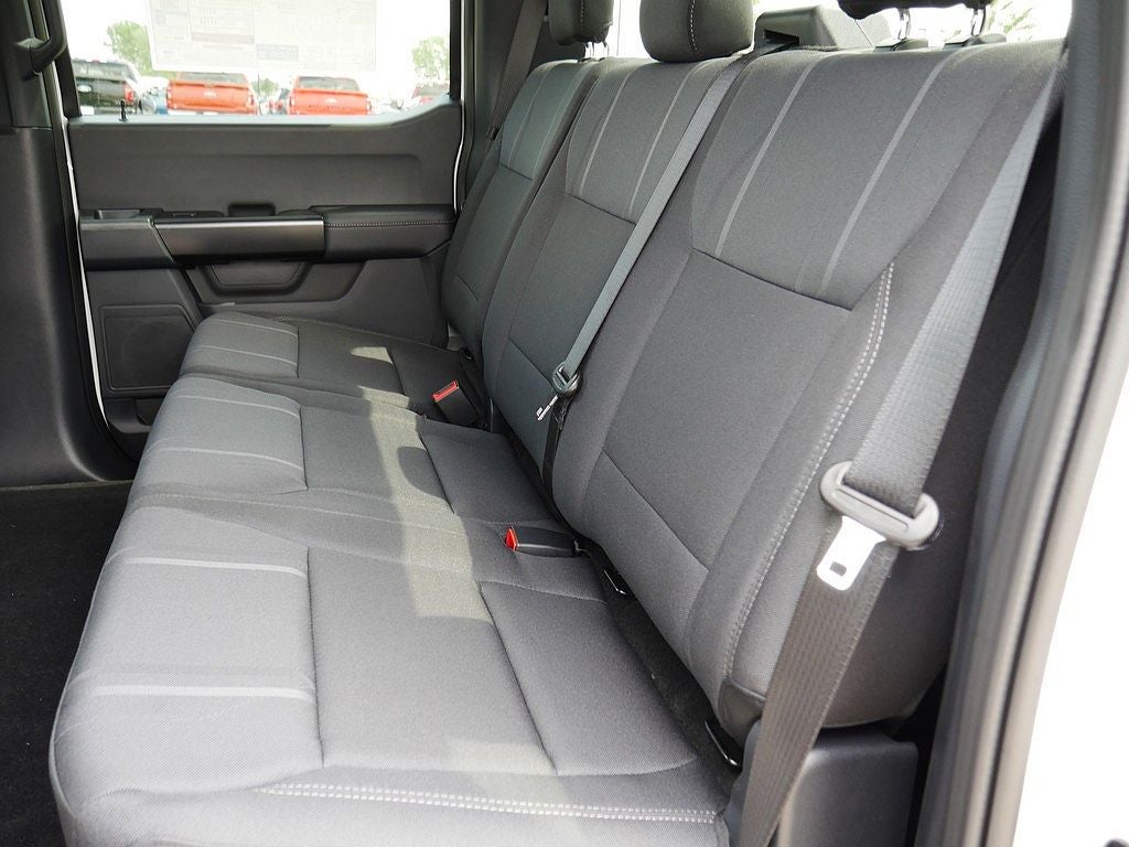 2026 Ford F-150 STX CREW 4WD