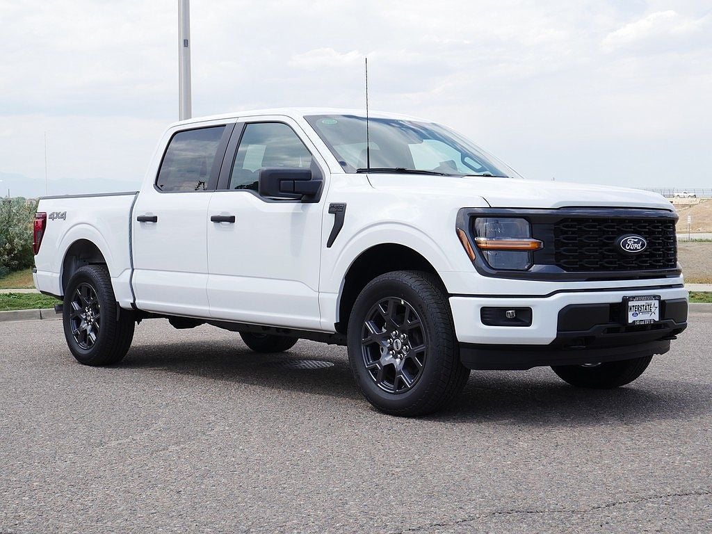 2026 Ford F-150 STX CREW 4WD