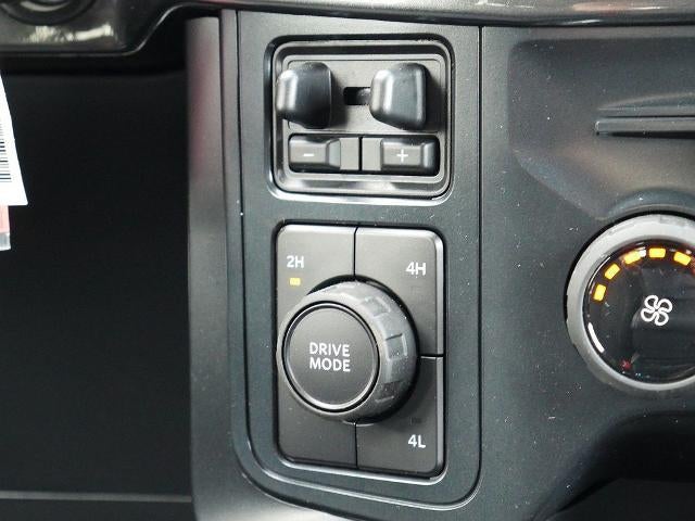 2026 Ford F-150 STX CREW 4WD
